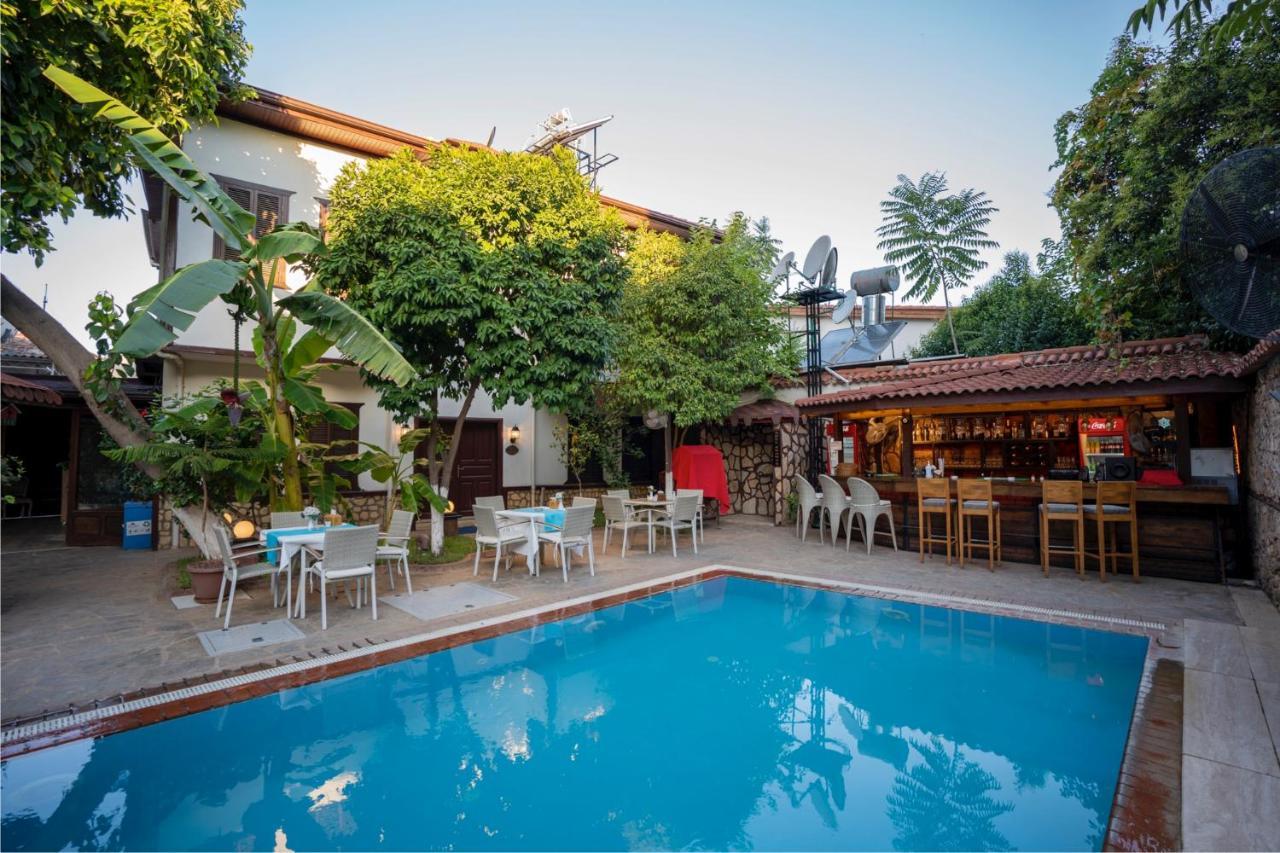 Castle Old Town Hotel Antalya Extérieur photo