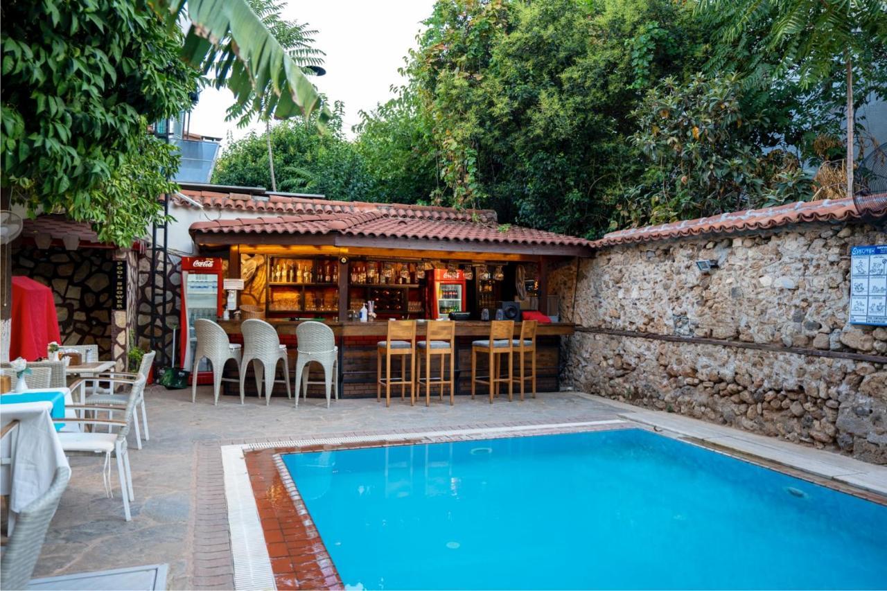 Castle Old Town Hotel Antalya Extérieur photo