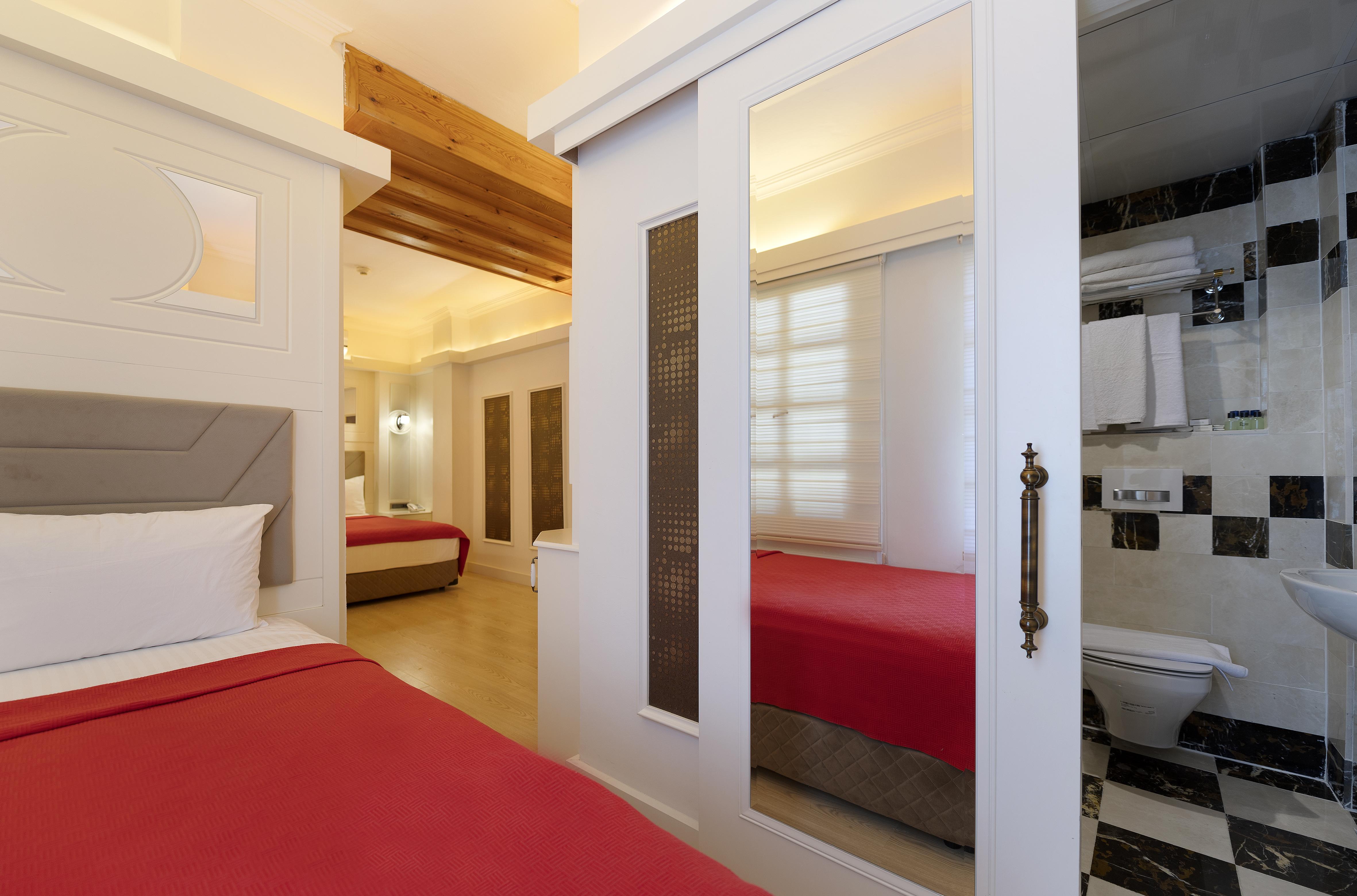 Castle Old Town Hotel Antalya Extérieur photo