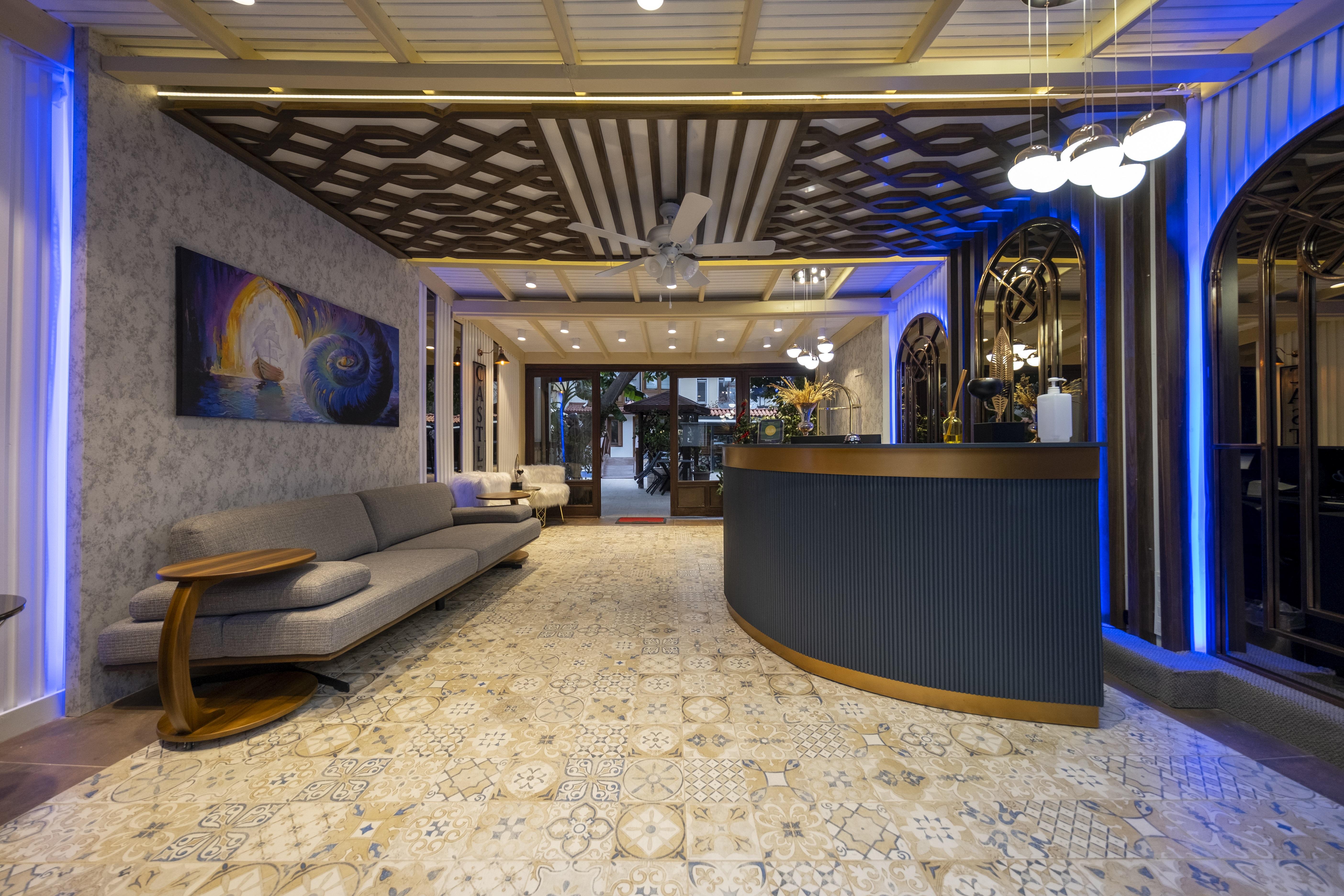 Castle Old Town Hotel Antalya Extérieur photo